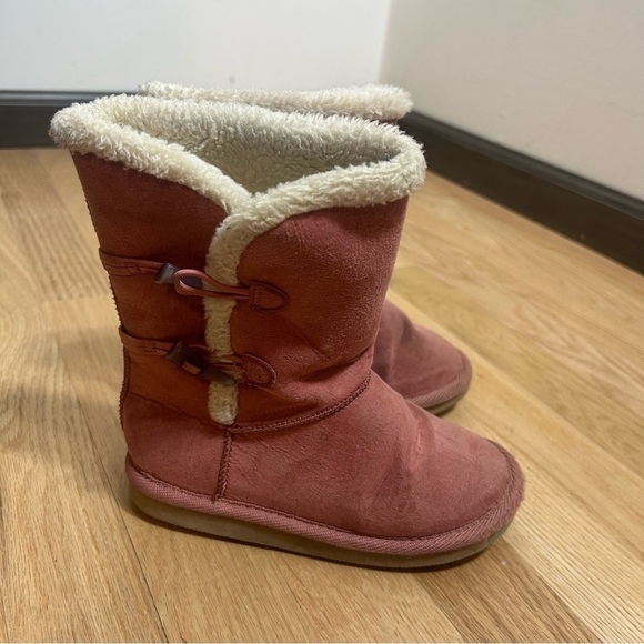 Pink Faux Shearling Lined Boots Sz 11 Pink Kids Girls Ankle Winter Fall - Picture 1 of 7